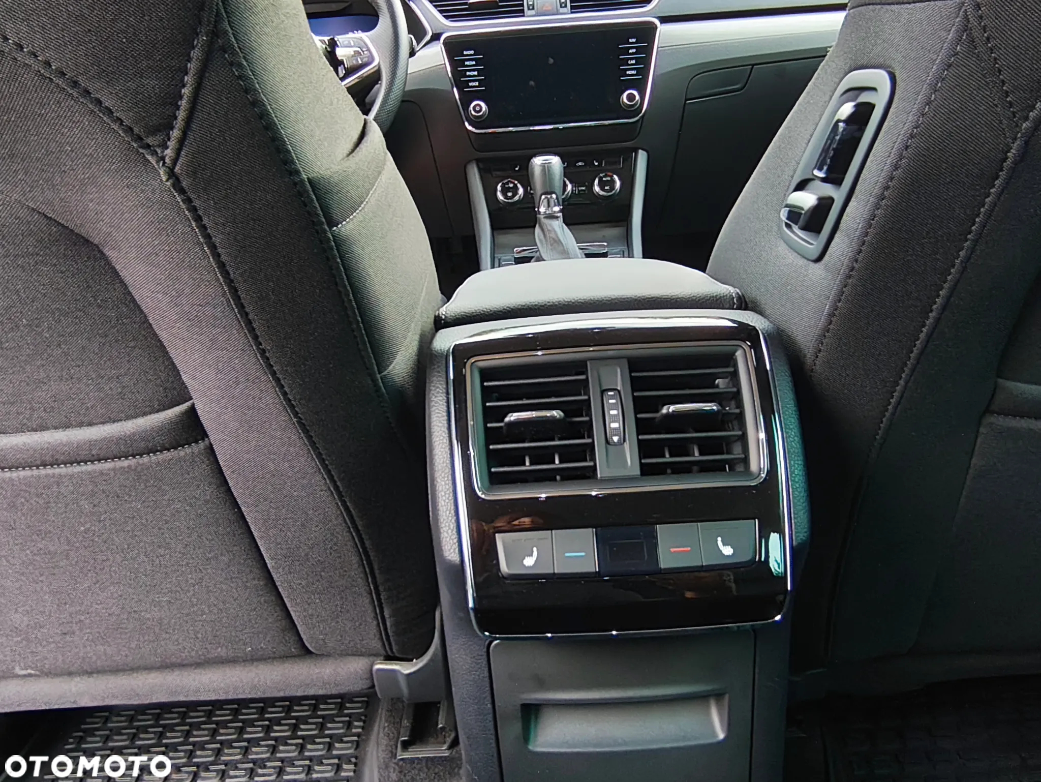 Skoda Superb 1.4 TSI Plug-In Hybrid Style DSG - 14