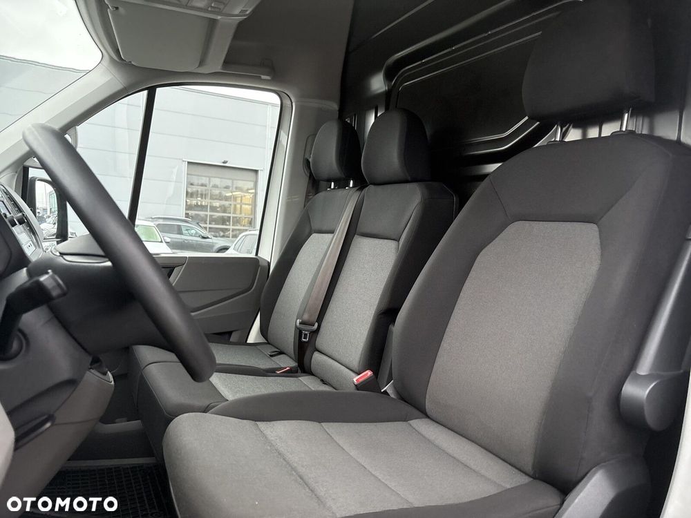 Volkswagen Crafter - 14