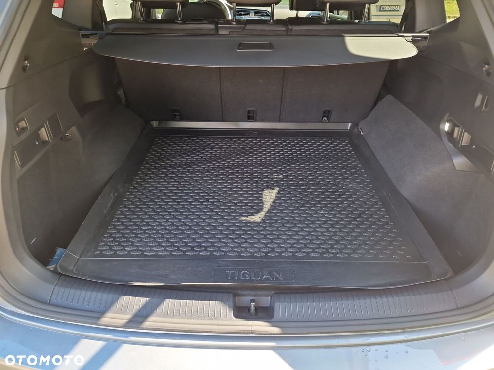 Volkswagen Tiguan Allspace 2.0 TDI 4Mot R-Line DSG - 21