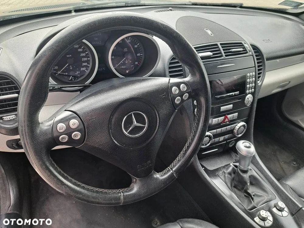 Mercedes-Benz SLK 280 - 23