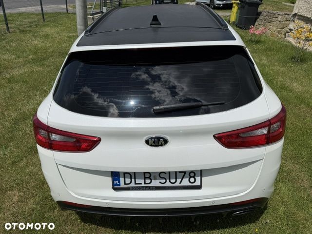 Kia Optima - 13