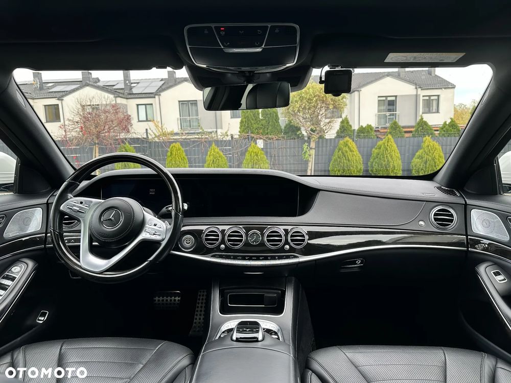 Mercedes-Benz Klasa S 560 4-Matic L 9G-TRONIC - 17