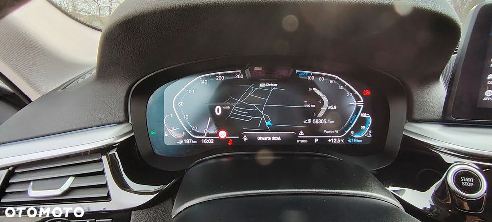 BMW Seria 5 530e Luxury Line - 33