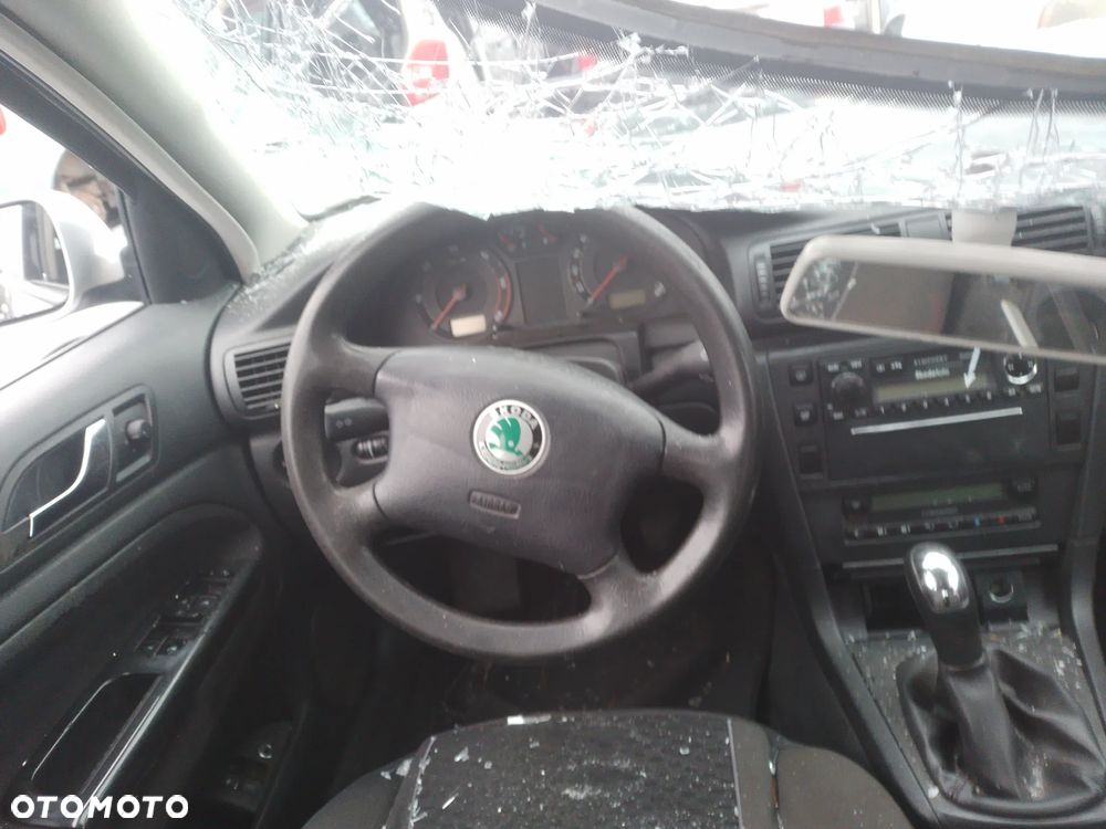 SKODA SUPERB  01-06 1.9 TDI AWX   ZDERZAK PRZÓD PRZEDNI  9102 - 24