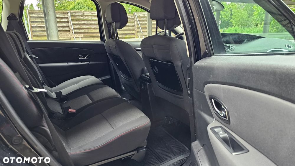 Renault Scenic - 11