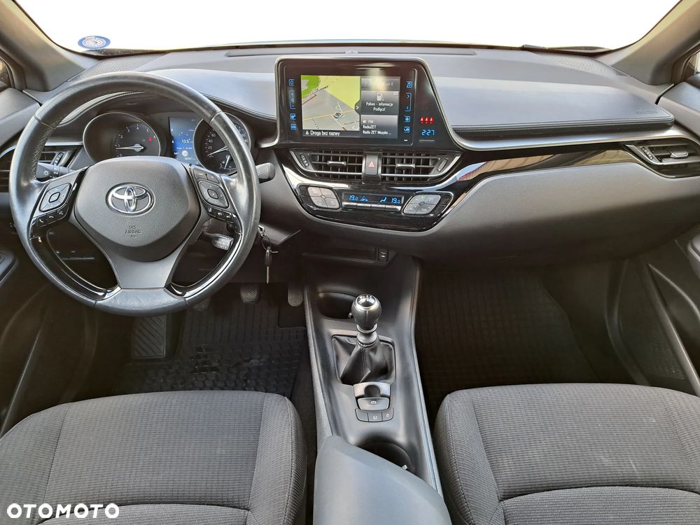 Toyota C-HR - 21