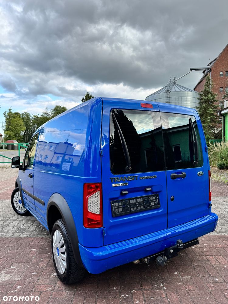 Ford Connect - 4