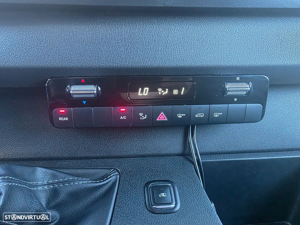 Mercedes-Benz Sprinter 315 CDI/43 Luxo (2+2+2+3) - 20