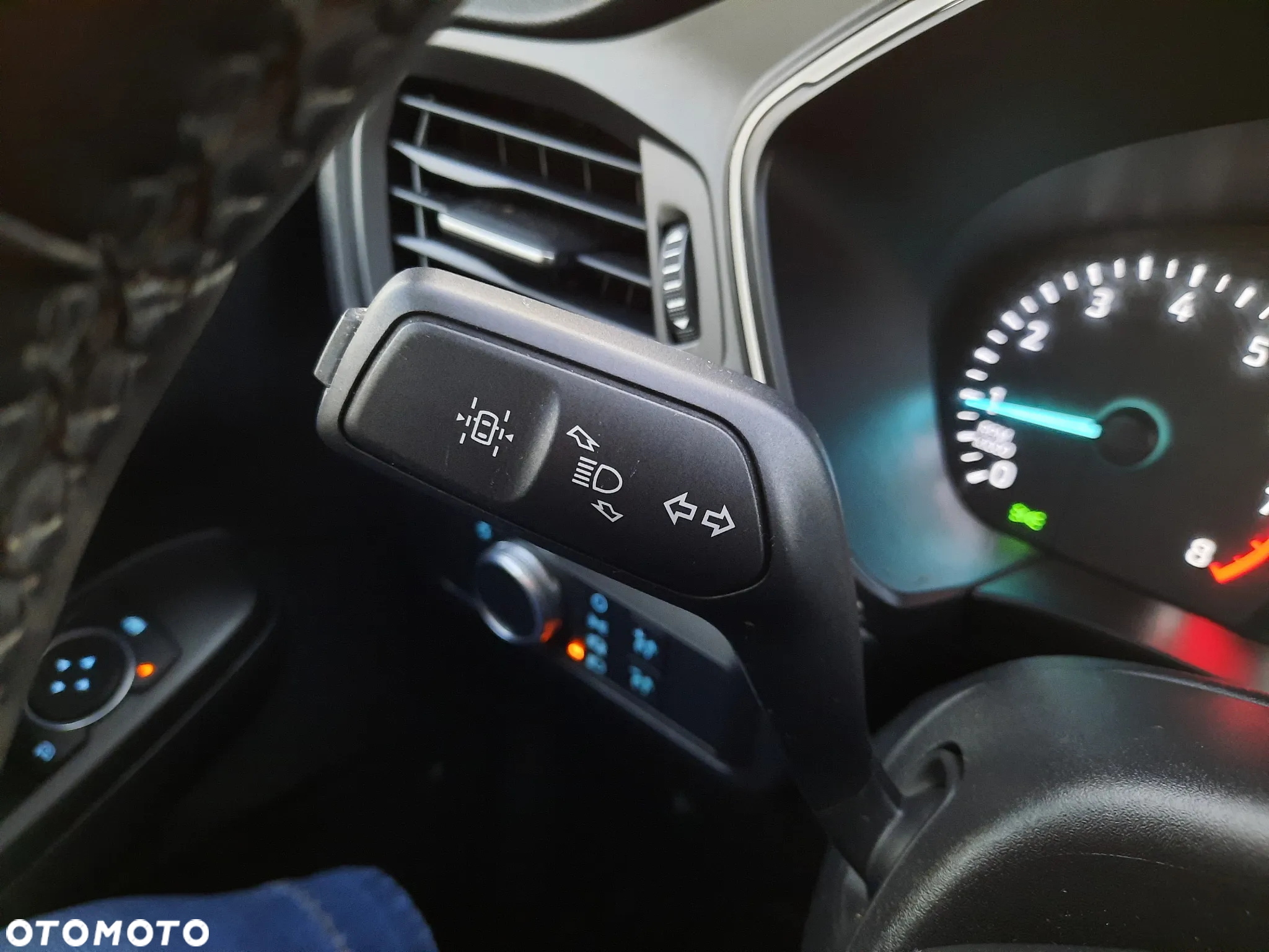 Ford Escape 1.5 EcoBoost AWD SE - 27