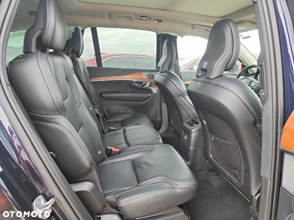 Volvo XC 90 T8 AWD Recharge Geartronic Inscription Edition - 11