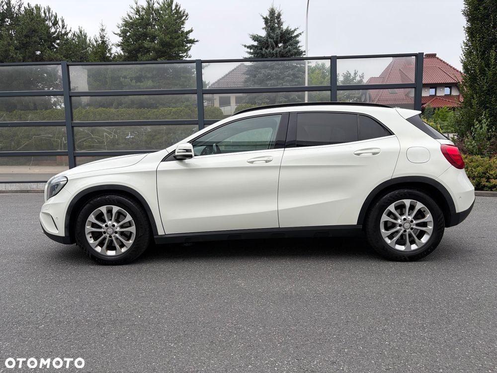 Mercedes-Benz GLA 250 4-Matic - 7