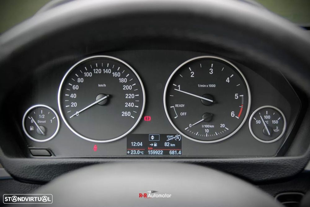BMW 320 d EfficientDynamics Line Modern - 19