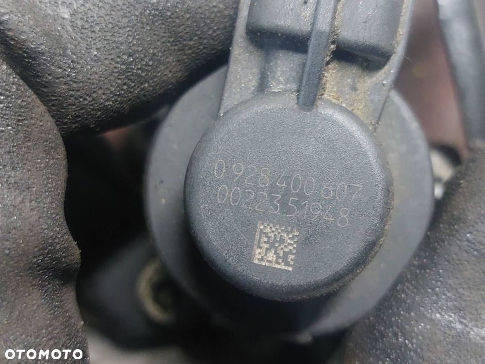 POMPA WTRYSKOWA +  LISTWA KOMPLET 5008 I 1.6 HDI 9683703780 9654592680 - 8