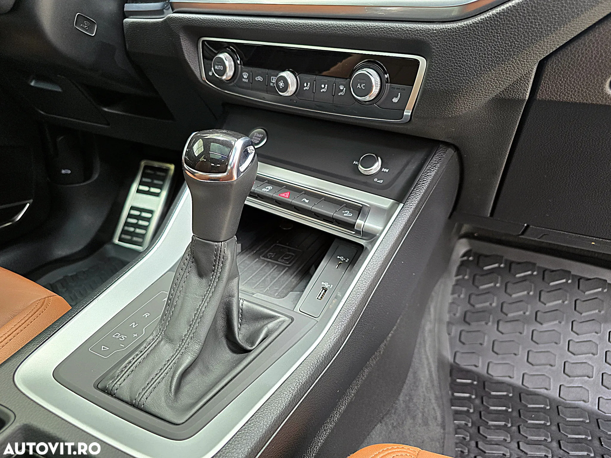 Audi Q3 2.0 45 TFSI S tronic quattro S Line - 37