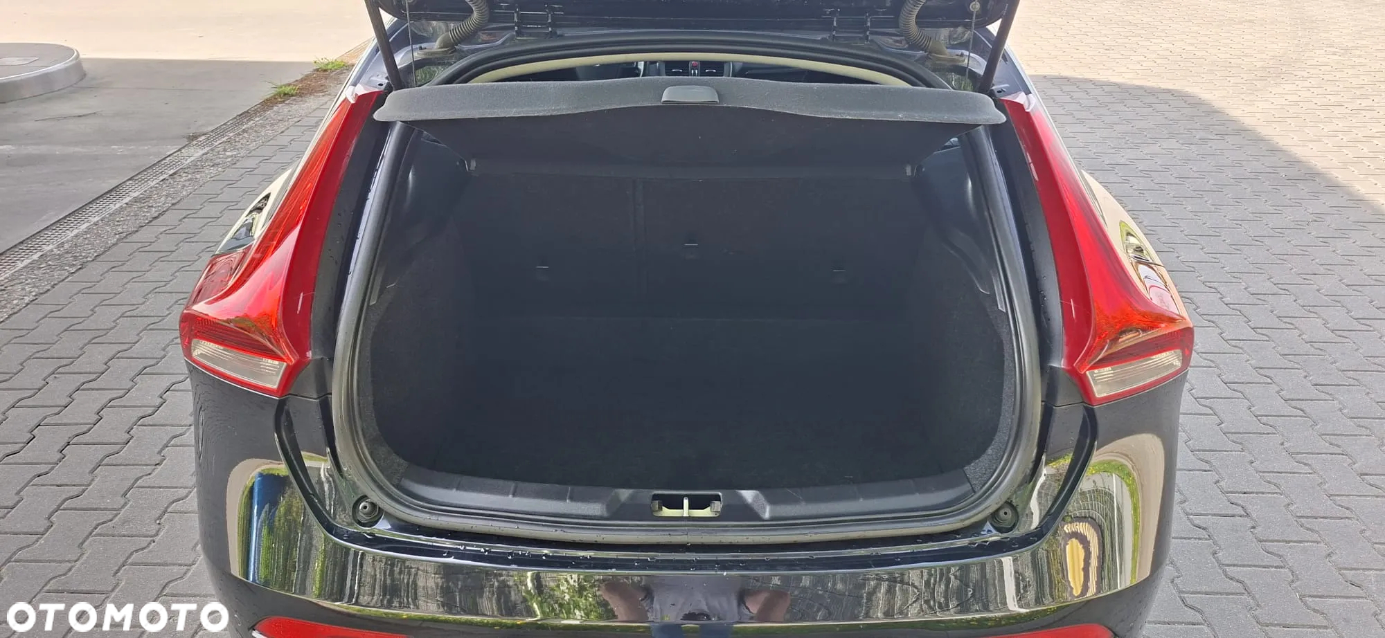 Volvo V40 D4 Drive-E Momentum - 25
