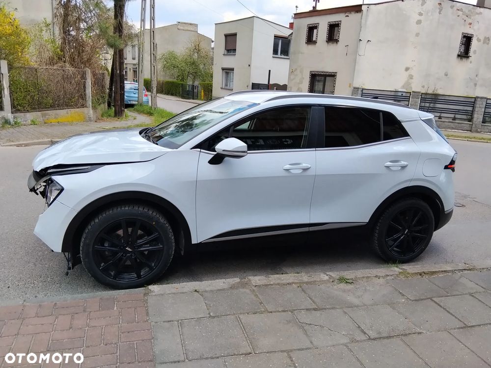 Kia Sportage 1.6 T-GDI MHEV Business Line 4WD DCT - 19