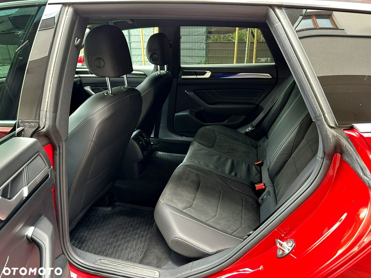 Volkswagen Arteon 2.0 TSI GPF R-Line DSG - 18