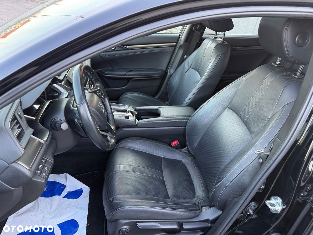 Honda Civic 1.5 i-VTEC Turbo CVT Prestige - 12