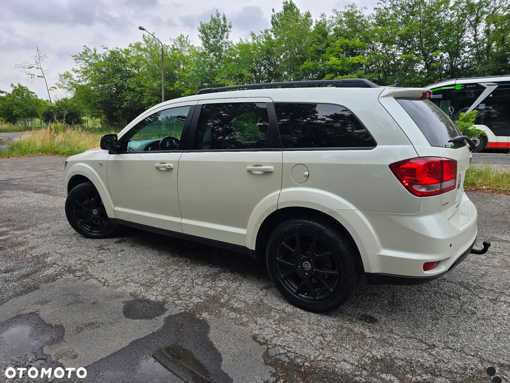Fiat Freemont 2.0 Multijet Black Code AWD - 12