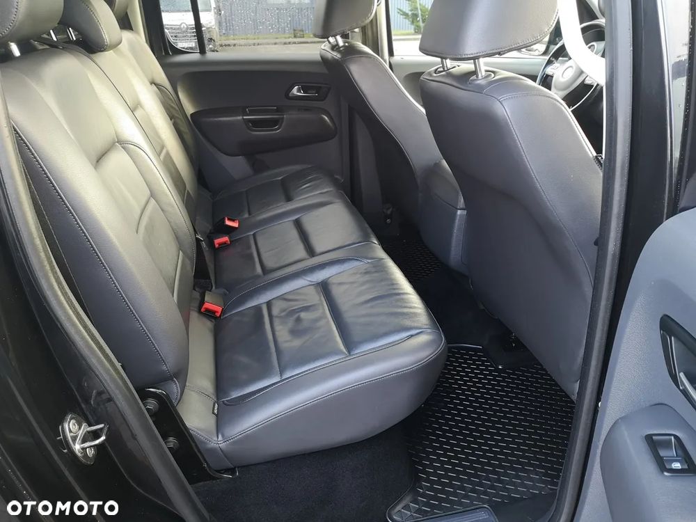 Volkswagen Amarok - 14