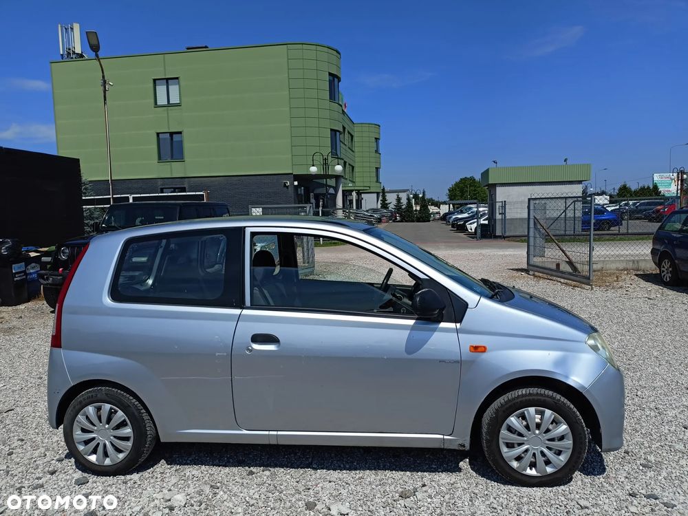 Daihatsu Cuore - 5