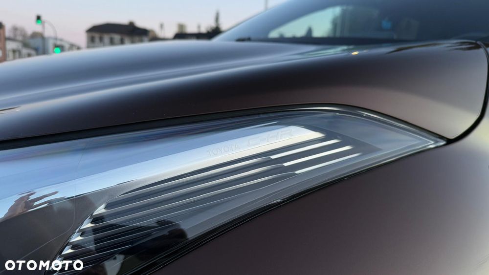 Toyota C-HR 1.8 Hybrid Prestige - 10