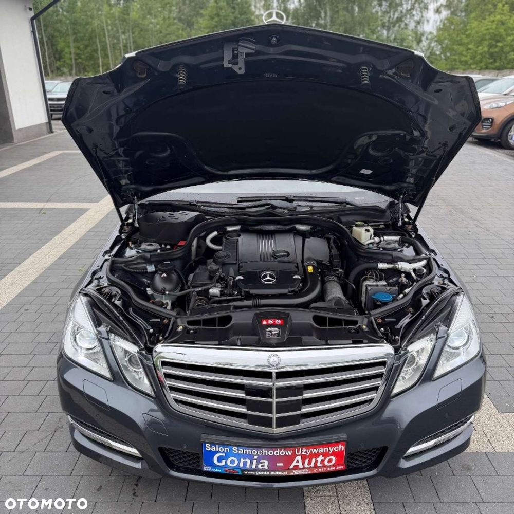 Mercedes-Benz Klasa E - 2