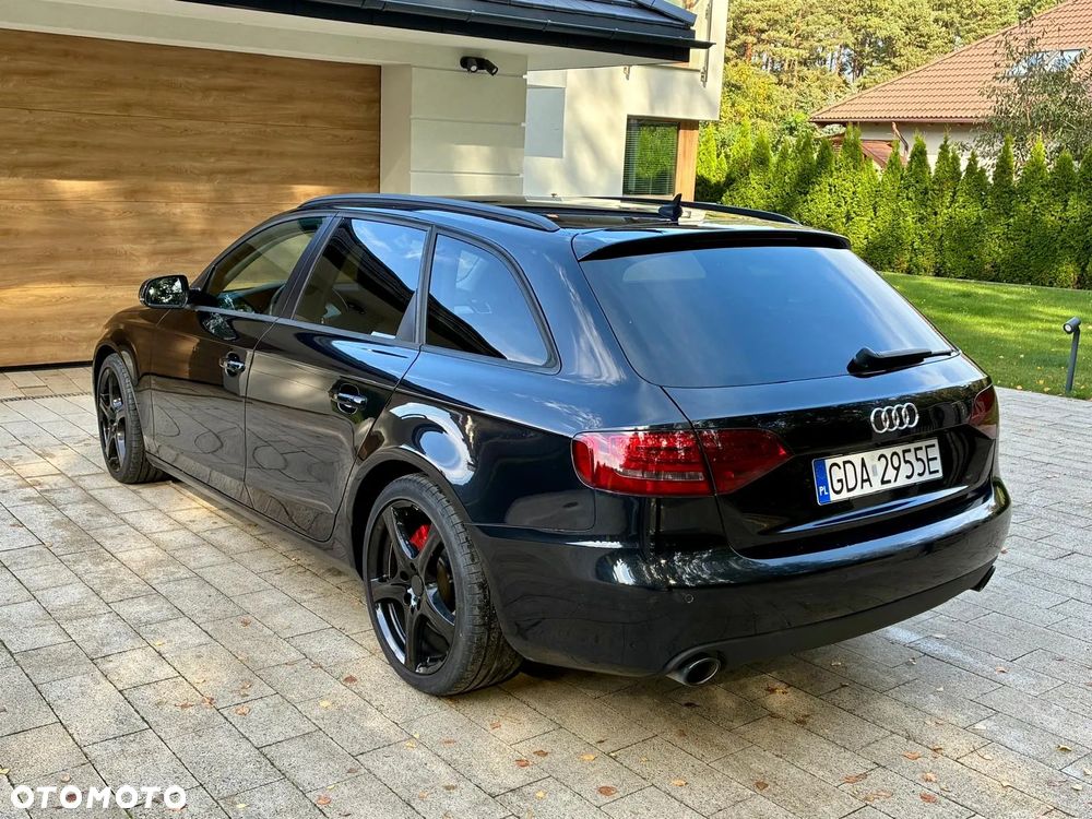 Audi A4 Avant 2011 photo 3