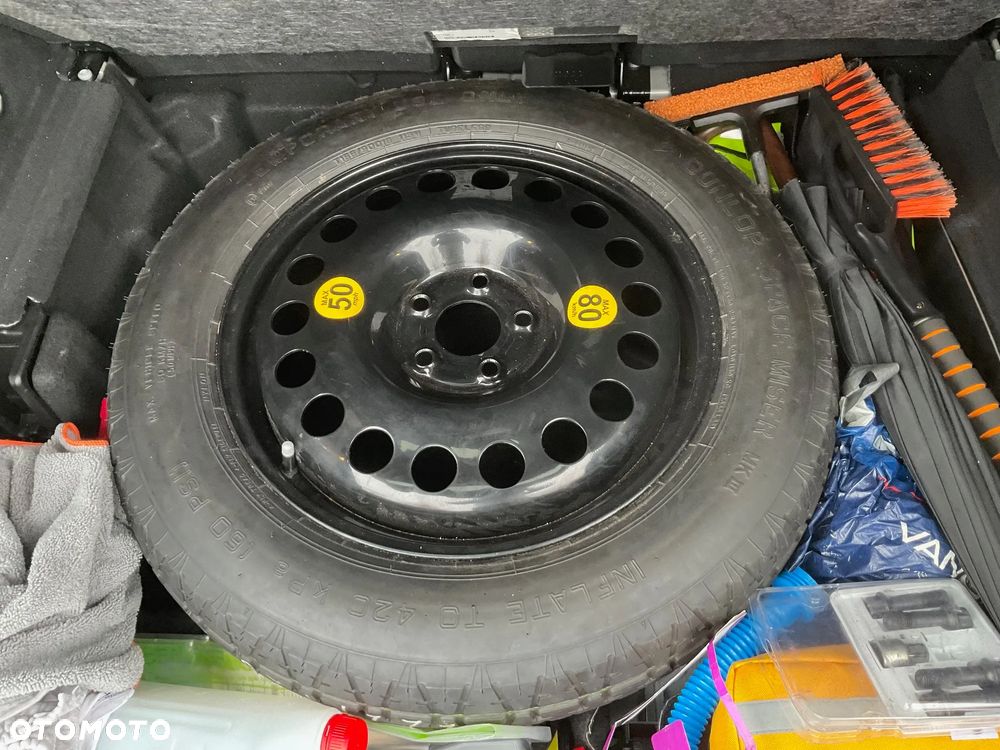 Mercedes-Benz GLC - 12