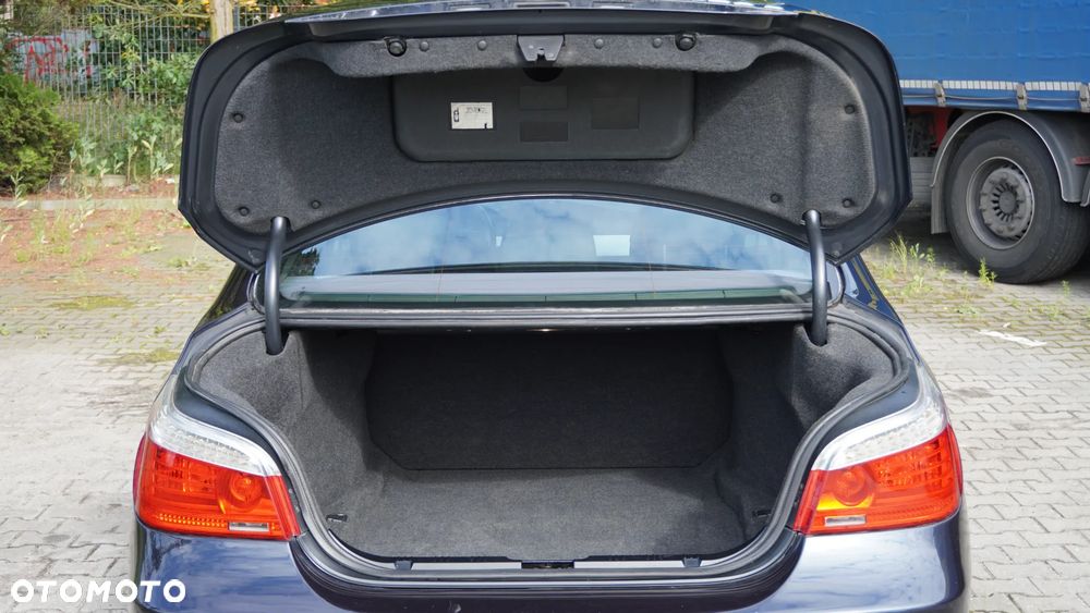 BMW Seria 5 520d - 10