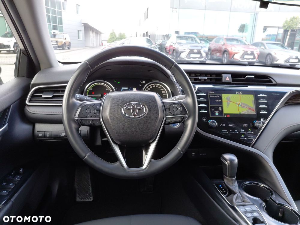 Toyota Camry 2.5 Hybrid Prestige CVT - 12
