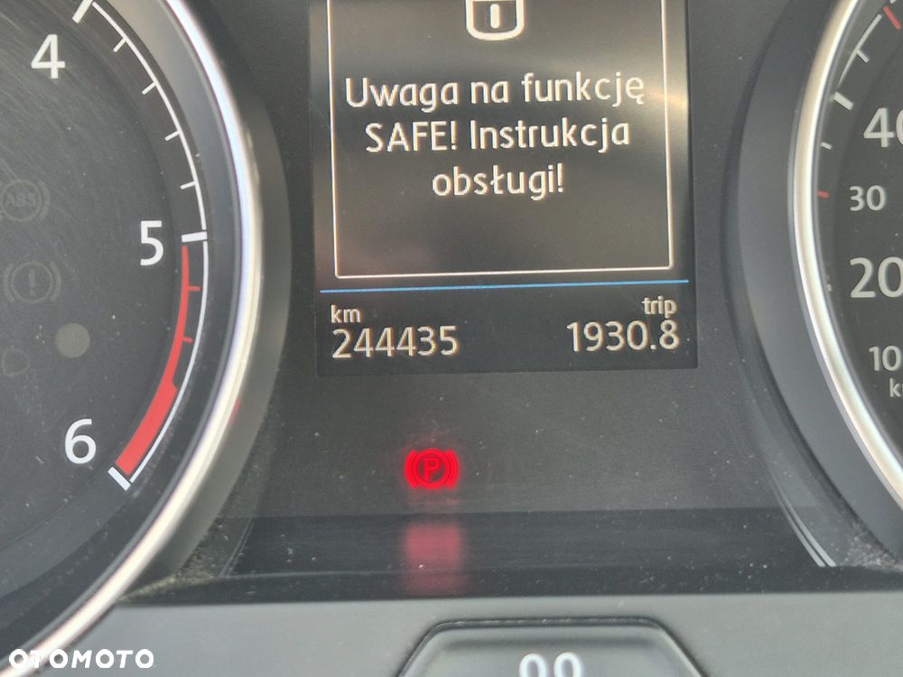 Volkswagen Golf 1.6 TDI BMT Comfortline - 10