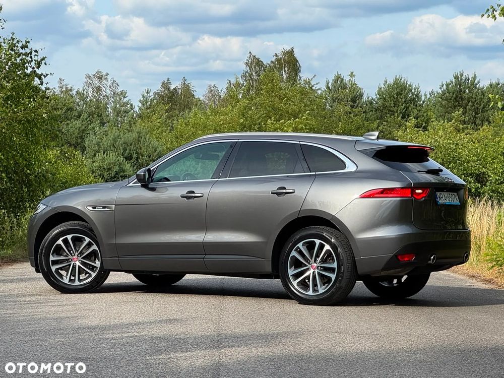 Jaguar F-Pace 35t AWD Prestige - 26