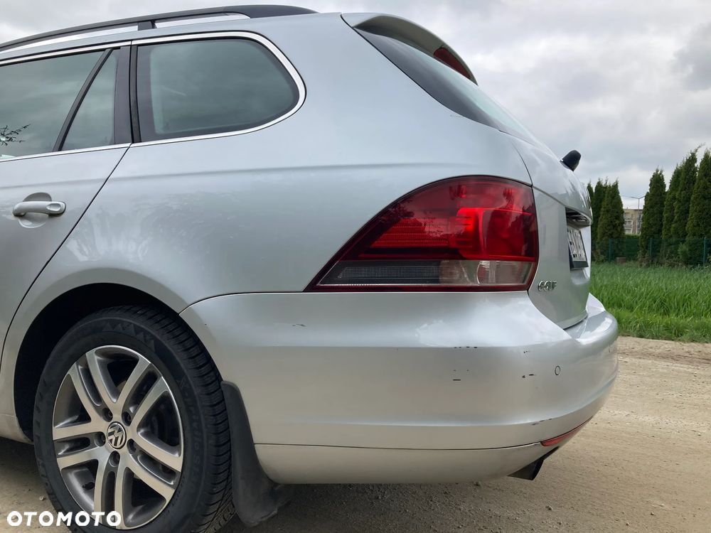 Volkswagen Golf 1.6 TDI Comfortline - 10