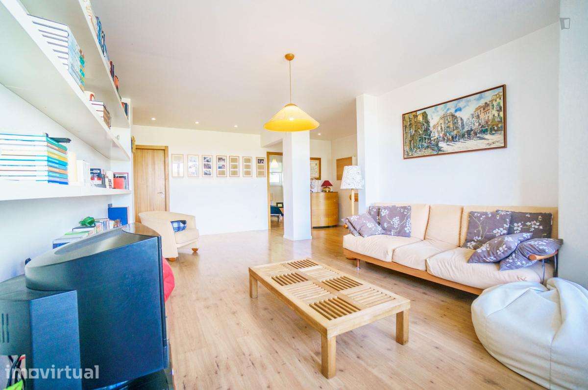 Quarto - localizado em Lisbon - Grande imagem: 2/9