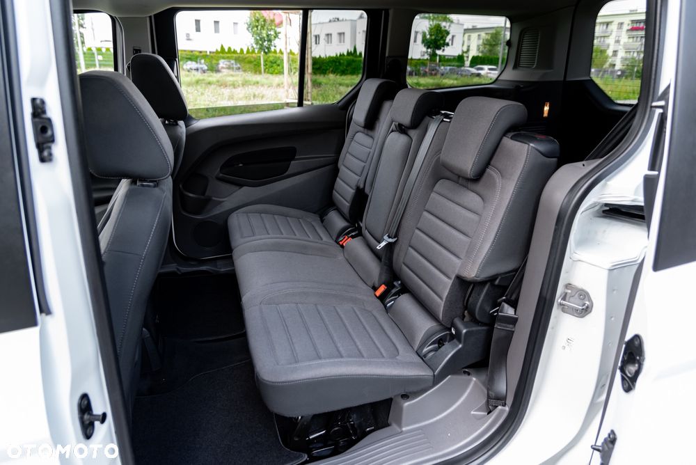 Ford Tourneo Connect 1.5 TDCi Trend PowerShift - 18