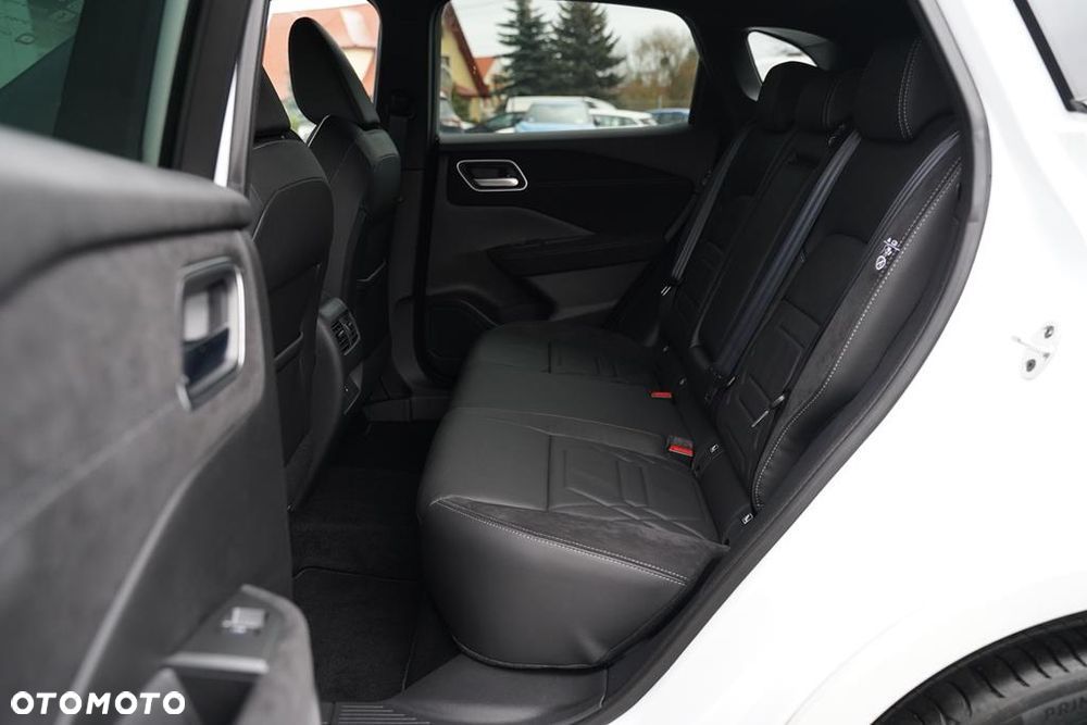 Nissan Qashqai 1.3 DIG-T MHEV N-Design Xtronic - 10