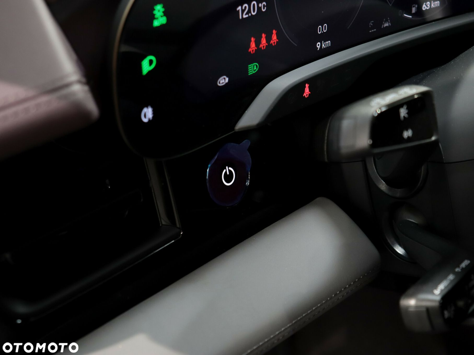 Porsche Taycan Performance Plus - 19