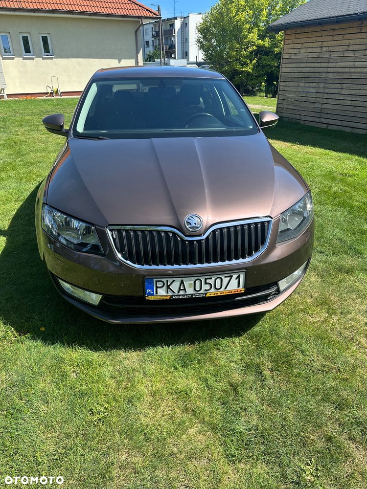 Skoda Octavia 1.4 TSI Ambition DSG - 2