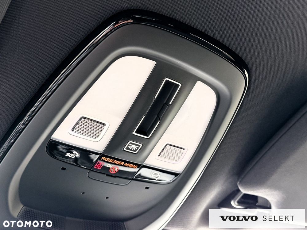 Volvo XC 90 - 40