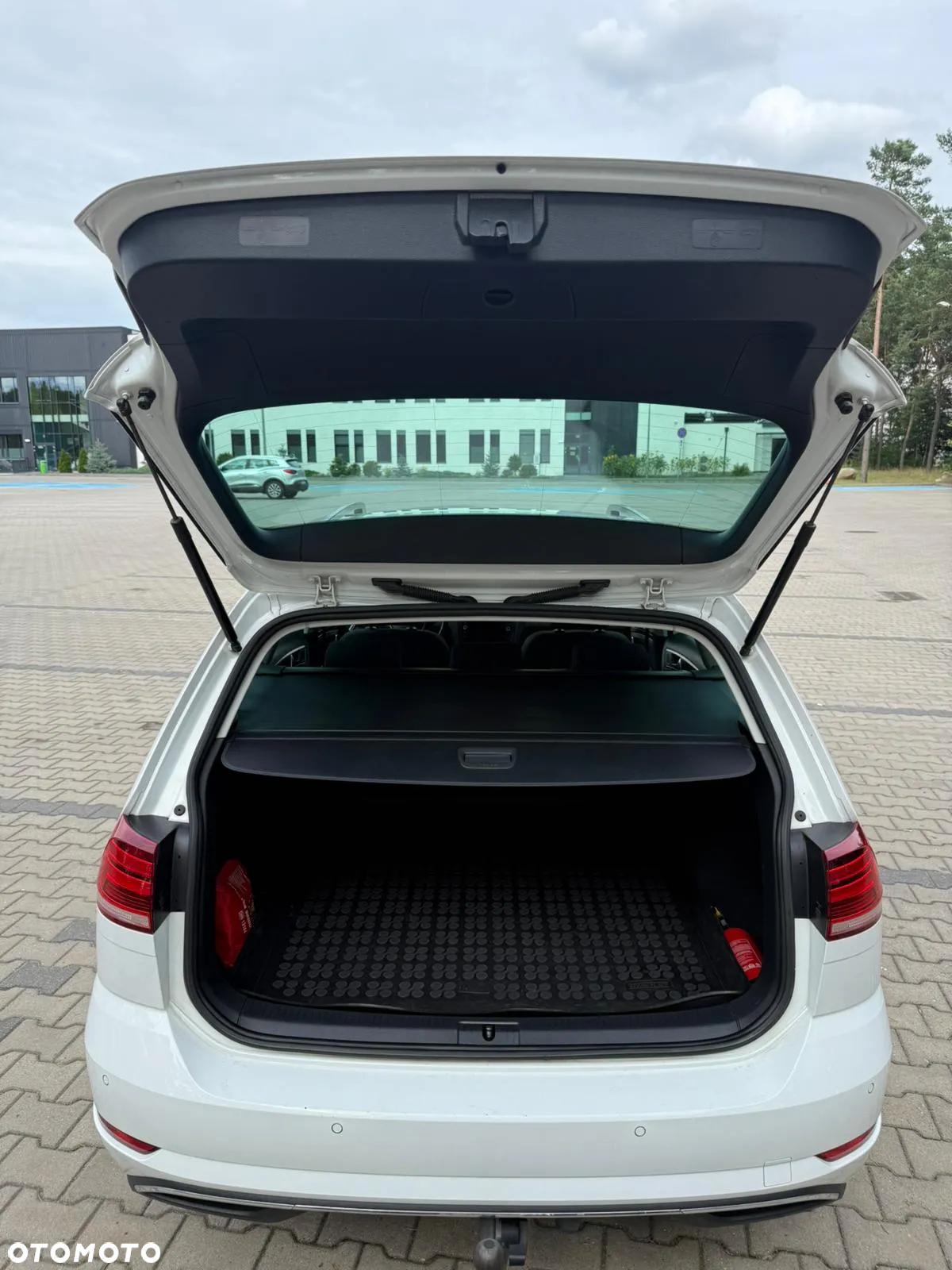 Volkswagen Golf VII 1.6 TDI BMT Comfortline - 19