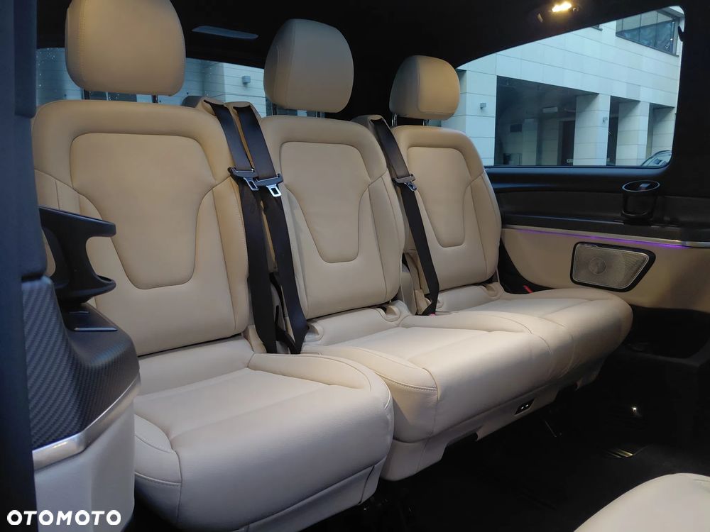 Mercedes-Benz Klasa V 250 d 4-Matic 9G-Tronic Exclusive (długi) - 27