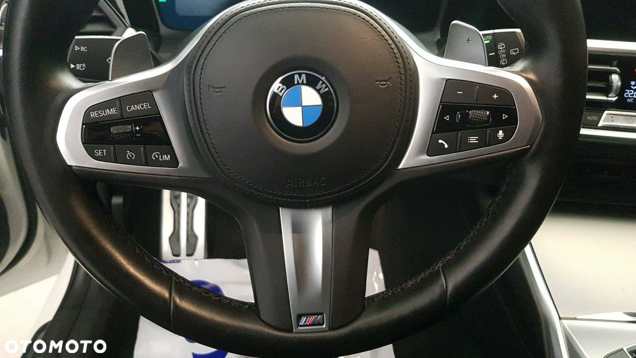 BMW Seria 3 - 27