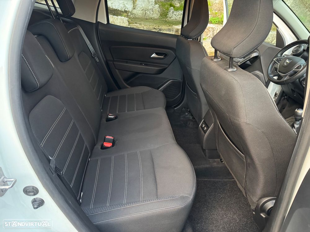 Dacia Duster 1.5 Blue dCi Prestige - 29