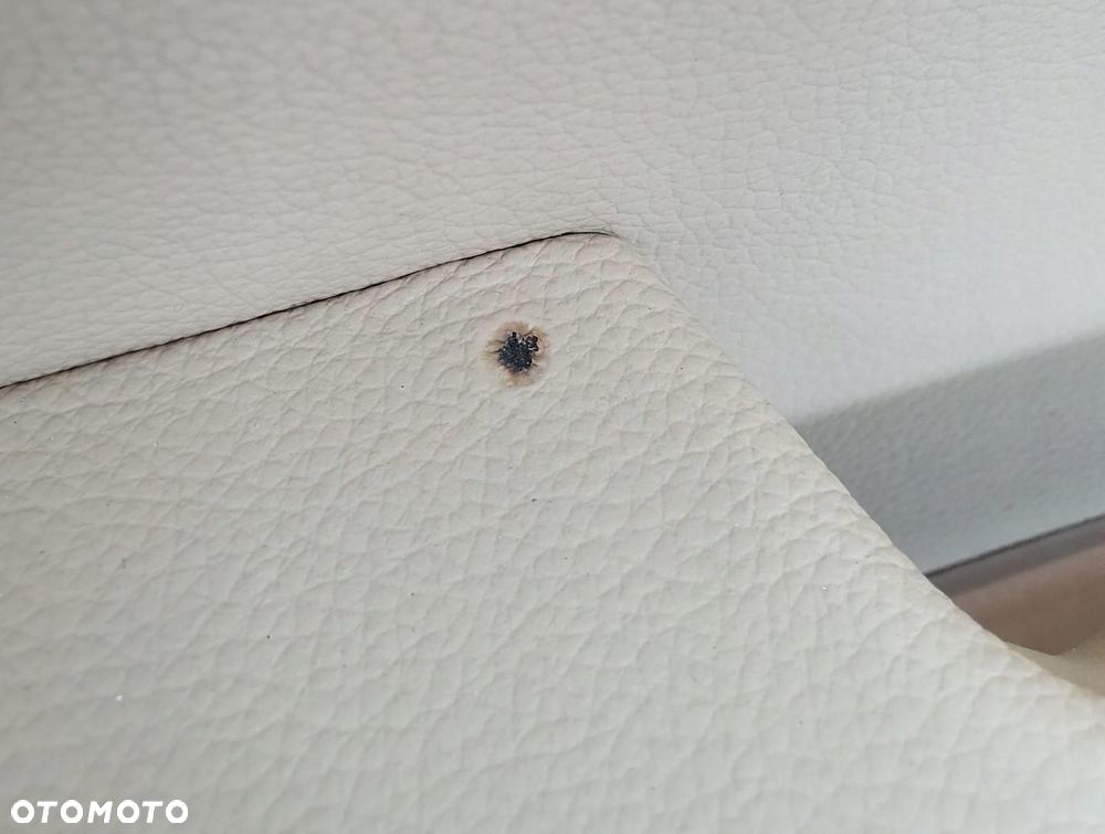 BOCZEK TAPICERKA LEWY PRZÓD MERCEDES W204 A2045409633 EUROPA - 4