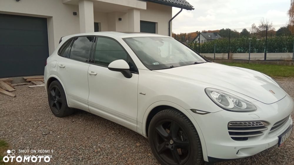 Porsche Cayenne - 4