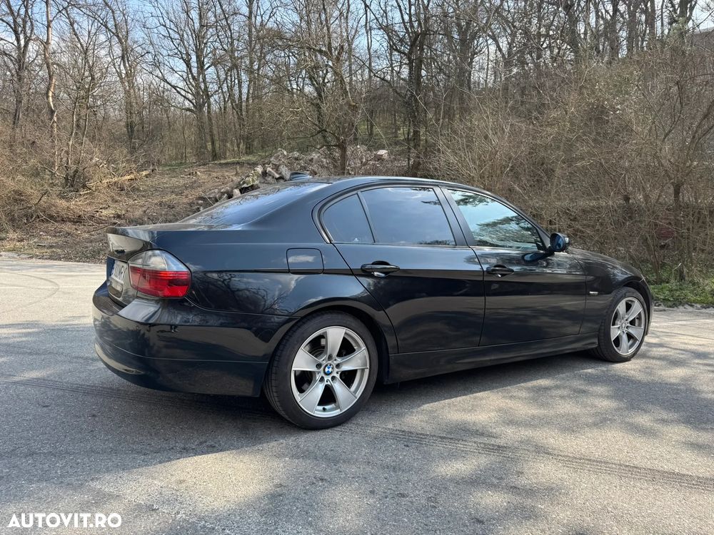 BMW Seria 3 320d - 6