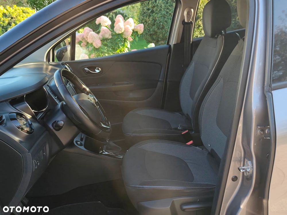 Renault Captur - 24