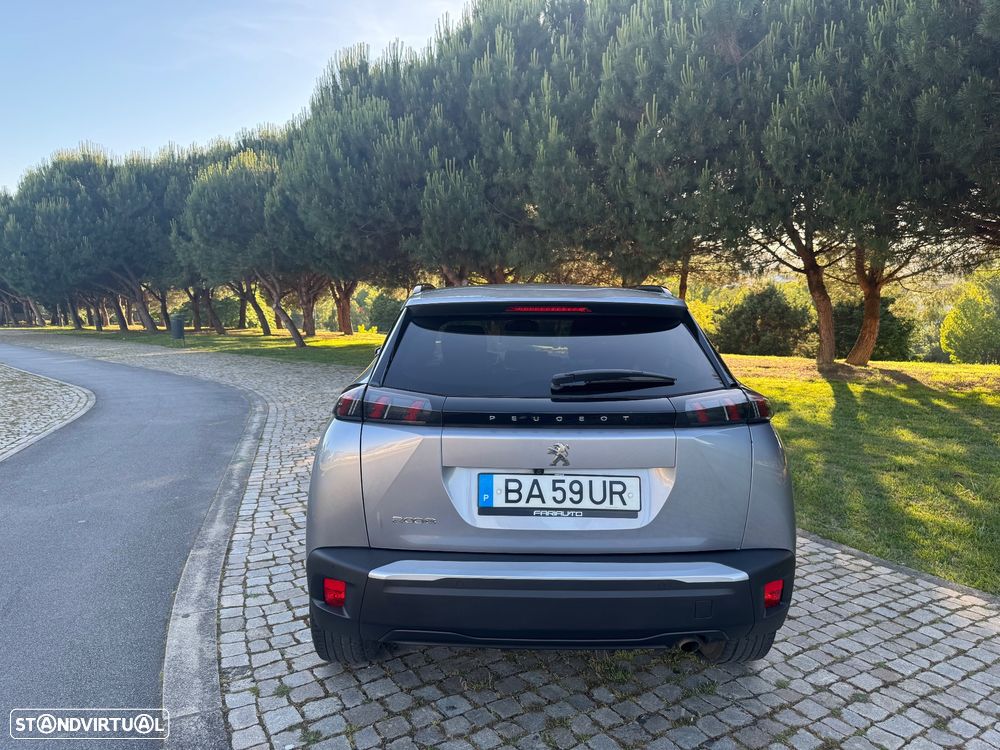Peugeot 2008 1.2 PureTech Allure Pack - 16