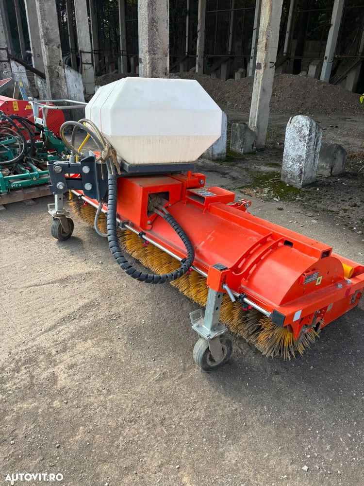 SUNWARD 3230 + Perie Utilmax ZML/ KEH 220 + Furci paleti SE Equipments SKID 1200 Mi24 - 9